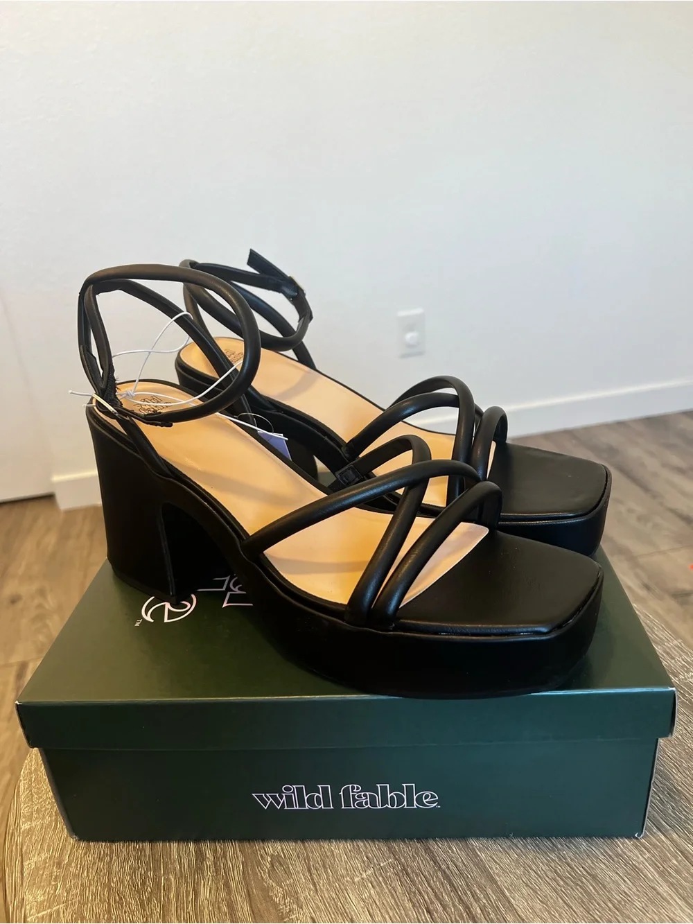 NEW Wild Fable Black Astro Strappy Platform Heels with Memory Foam Insole- 13